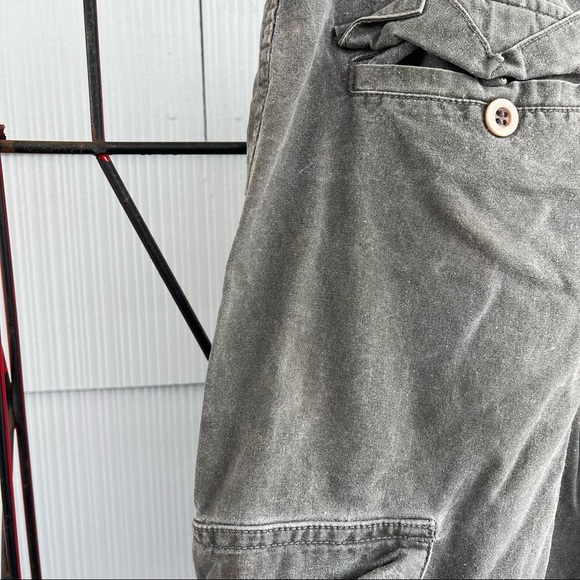 Army Green Khaki Straight Leg Cargo Pants Vintage 90s y2k size 32” waist - Picture 4 of 7